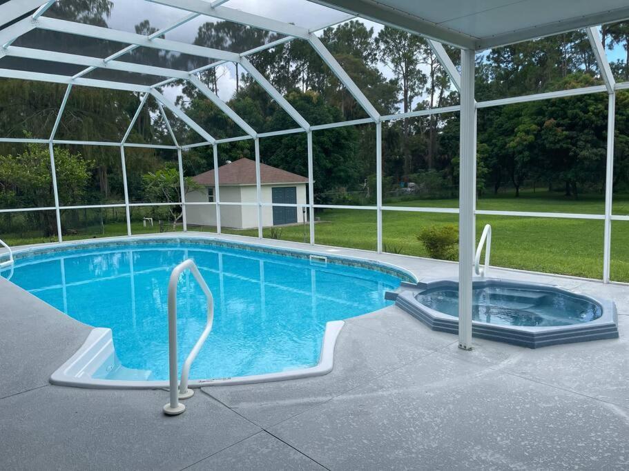 La Finca... Beautiful Countryside Home ! North North Naples Екстериор снимка
